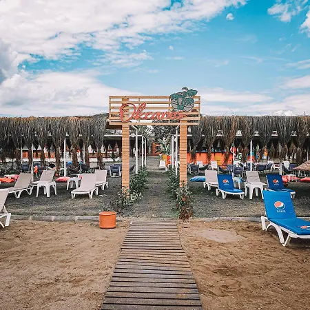 Ośrodek wypoczynkowy Okeanos Beach Bungalows Seferihisar